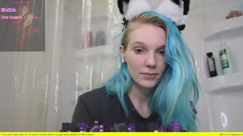 Snapshot of shyohiogirl chatting on June 2026 04:20:01 AM Hippie online show from June 2026 04:20:01 AM