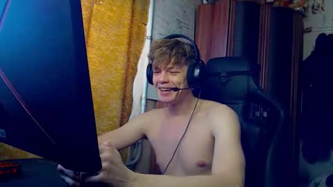 Tom and Betty online show from February 2026 06:26:01 AM