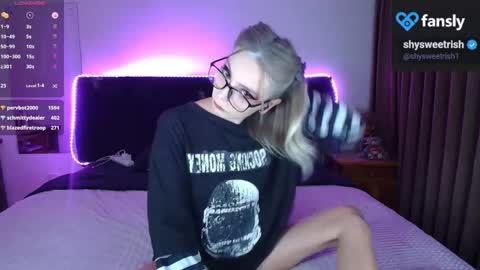 shysweetrish online show from February 2025 02:56:02 PM