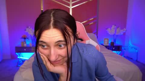shyy_jany online show from May 2026 01:08:02 PM
