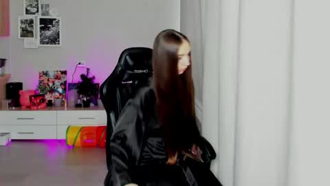 SIA online show from April 2026 02:34:01 AM