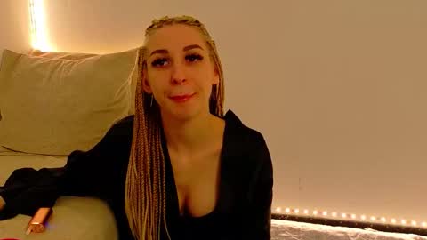 Anastasia online show from December 2025 07:01:02 AM