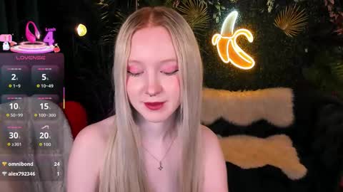 Sia online show from March 2026 06:04:01 PM