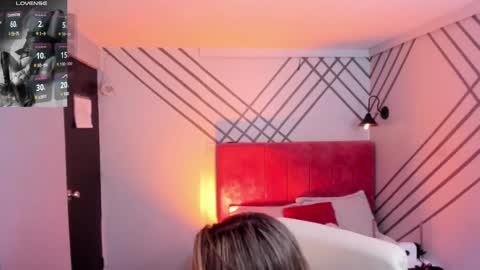 Mia online show from February 2025 03:54:01 AM