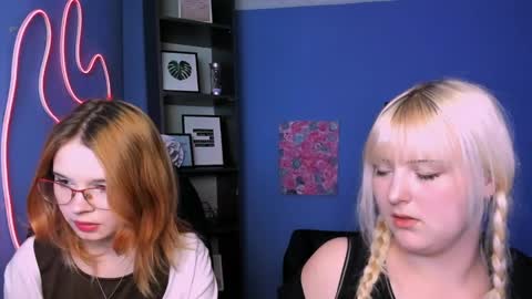 siana_ruby online show from April 2026 07:54:01 PM