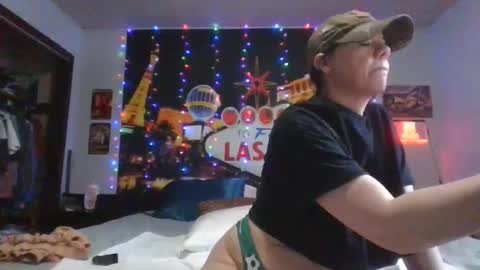 Snapshot of sidneyraee chatting on December 2024 08:44:01 PM Mrs. St. Patrickk online show from December 2024 08:44:01 PM