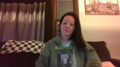 Snapshot of sidneyraee chatting on December 2024 12:08:01 AM Mrs. St. Patrickk online show from December 2024 12:08:01 AM