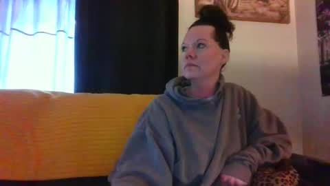 Snapshot of sidneyraee chatting on December 2024 08:58:02 PM Mrs. St. Patrickk online show from December 2024 08:58:02 PM