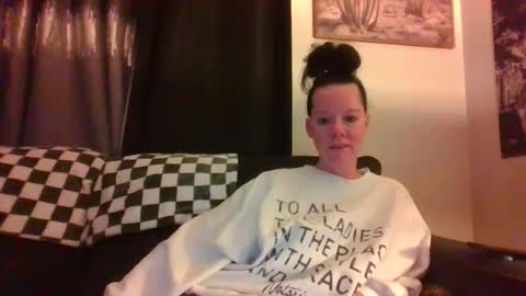 Snapshot of sidneyraee chatting on January 2025 12:43:02 AM Mrs. St. Patrickk online show from January 2025 12:43:02 AM