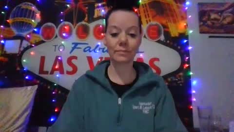Snapshot of sidneyraee chatting on January 2025 07:45:02 PM Mrs. St. Patrickk online show from January 2025 07:45:02 PM