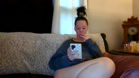 Snapshot of sidneyraee chatting on June 2026 01:44:01 PM Mrs. St. Patrickk online show from June 2026 01:44:01 PM
