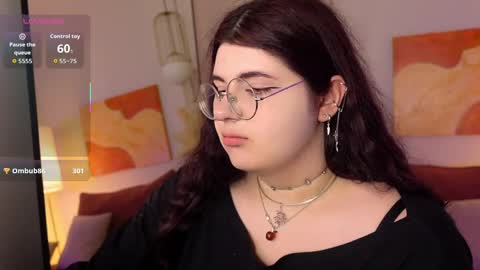 Snapshot of siena_aa chatting on April 2026 11:37:02 PM Siena online show from April 2026 11:37:02 PM