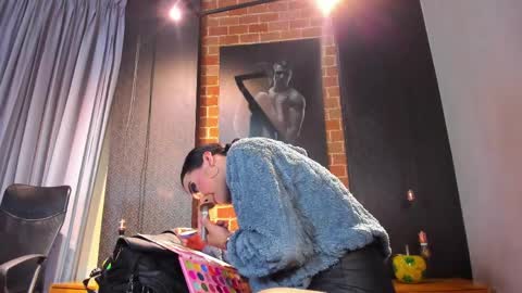 Snapshot of sienna_dark chatting on April 2026 11:10:01 AM SinnaDark online show from April 2026 11:10:01 AM