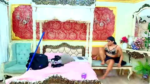 Snapshot of sienna_dark chatting on May 2026 11:18:01 AM SinnaDark online show from May 2026 11:18:01 AM