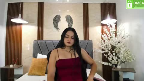 Sienna online show from May 2026 11:49:01 AM