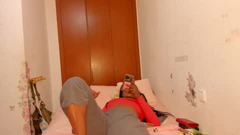 Snapshot of sierra_violet chatting on April 2026 04:50:02 PM sierra_violet online show from April 2026 04:50:02 PM