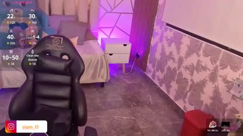 Snapshot of siiam_tay chatting on October 2025 03:29:02 AM Siiam Tay online show from October 2025 03:29:02 AM