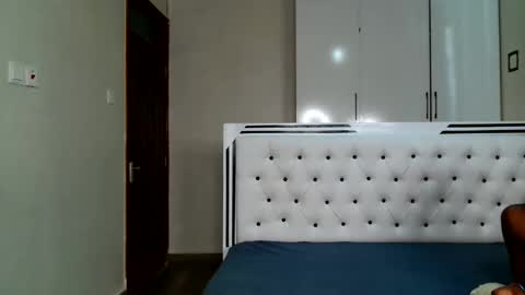 Snapshot of silent_carry chatting on April 2026 06:41:02 AM silent carry online show from April 2026 06:41:02 AM