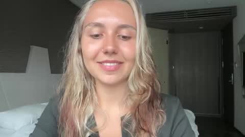 Snapshot of silicia_lu chatting on March 2026 07:16:02 AM You fav Miss Si online show from March 2026 07:16:02 AM