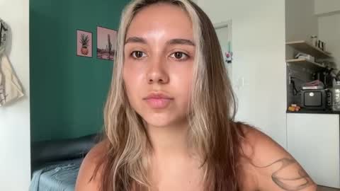 Snapshot of silicia_lu chatting on March 2026 06:36:01 AM You fav Miss Si online show from March 2026 06:36:01 AM