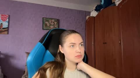 Erica online show from April 2026 08:07:02 AM