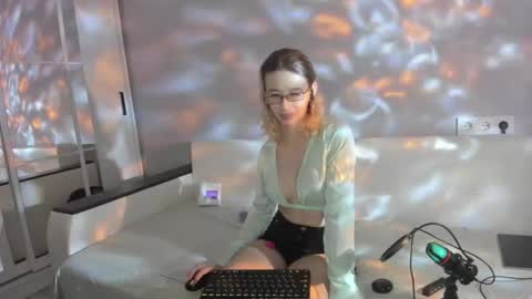 Kate online show from February 2026 05:35:02 PM