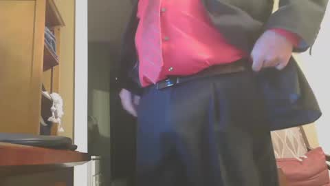 Daddy Bear online show from October 2025 10:36:01 AM