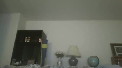 silverfunfox online show from November 2025 01:24:02 PM