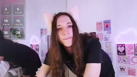 silvermuse online show from March 2026 11:33:01 PM