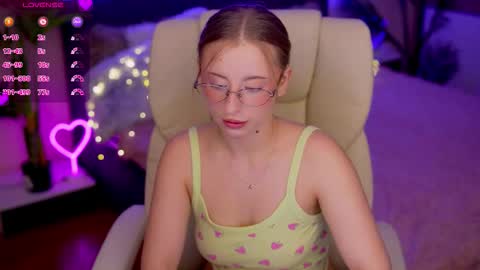  Kristina Kris  online show from November 2025 01:58:02 PM