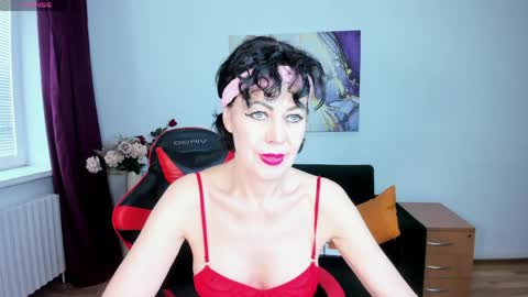 Silvia Wallec online show from April 2026 06:09:02 AM