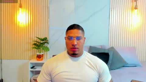 Snapshot of simeone_panda chatting on February 2025 11:51:01 AM simeone_panda online show from February 2025 11:51:01 AM