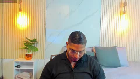 Snapshot of simeone_panda chatting on February 2025 11:42:02 AM simeone_panda online show from February 2025 11:42:02 AM