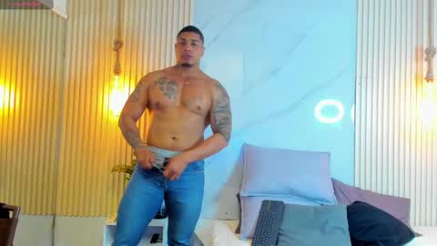 Snapshot of simeone_panda chatting on February 2025 01:52:02 PM simeone_panda online show from February 2025 01:52:02 PM