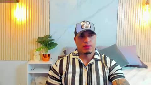 Snapshot of simeone_panda chatting on March 2025 11:53:01 AM simeone_panda online show from March 2025 11:53:01 AM