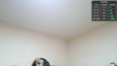 Simin Fox online show from April 2026 03:44:01 PM