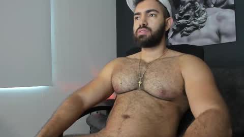 simon_leon01 online show from March 2025 11:49:02 AM