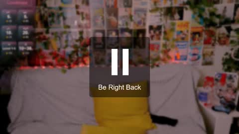 Simona online show from September 2025 08:01:01 PM