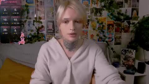 Simona online show from September 2025 09:41:02 PM