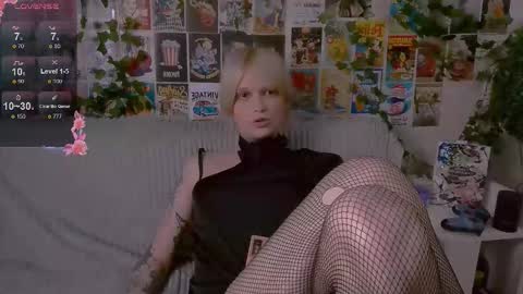 Simona online show from September 2025 10:37:02 PM