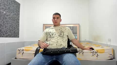 SIMON KELER online show from February 2026 12:09:02 AM