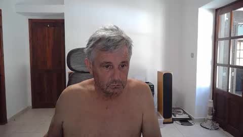 Snapshot of simonthenudist chatting on September 2025 12:04:02 PM Simon online show from September 2025 12:04:02 PM