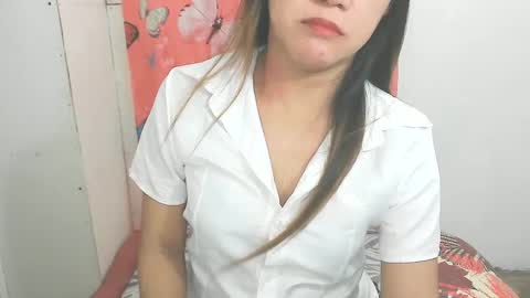 Snapshot of simpleladie15 chatting on January 2025 01:23:01 AM marisweet online show from January 2025 01:23:01 AM