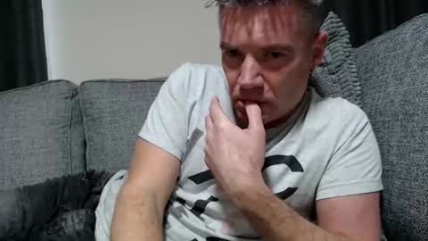 Ricky online show from November 2025 03:49:01 PM