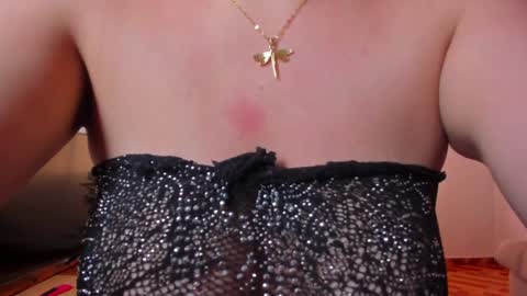 Snapshot of simply_zoe___ chatting on January 2025 08:21:01 PM zoe online show from January 2025 08:21:01 PM