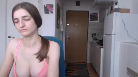 Snapshot of simyhvn chatting on February 2025 08:11:02 AM simyhvn online show from February 2025 08:11:02 AM