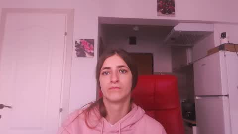 Snapshot of simyhvn chatting on December 2025 09:27:02 AM simyhvn online show from December 2025 09:27:02 AM