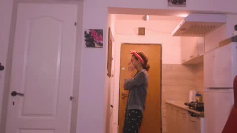 Snapshot of simyhvn chatting on January 2026 05:13:01 AM simyhvn online show from January 2026 05:13:01 AM