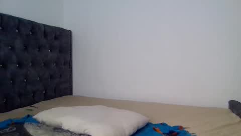 Snapshot of sin_golden chatting on December 2025 03:11:02 AM sin online show from December 2025 03:11:02 AM