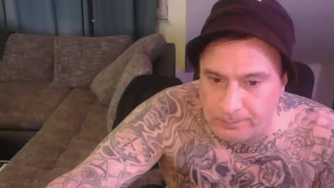 sinalco1975 online show from November 2025 02:01:02 AM